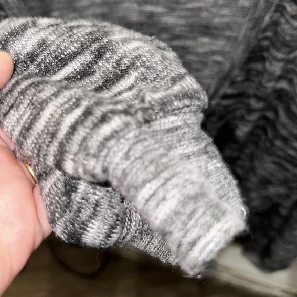 Coco + jaimeson Heatherd gray long sleeve wrap around lightweight sweater XL - Picture 4 of 5